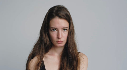 Hormonelle Hautveränderungen nach Schwangerschaft — sanfte, natürliche Lösungen für Mamas